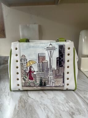 New Rian hand painted Seattle handbag
